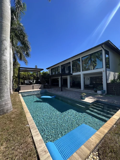 Luxury Home Builder | General Contractor | Commercial Construction in Sarasota | Holliday Group