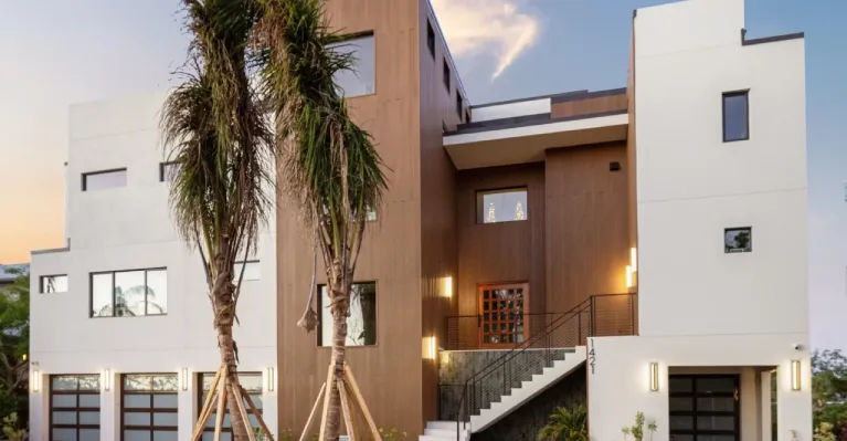 Luxury custom waterfront home built by Holliday Group in Sarasota, FL.